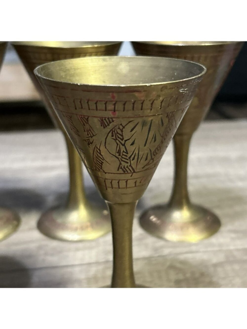 Set Of 5 Brass Goblets Hand-Etched Decorative Red Detailing Vintage Drinkware - Picture 9 of 9